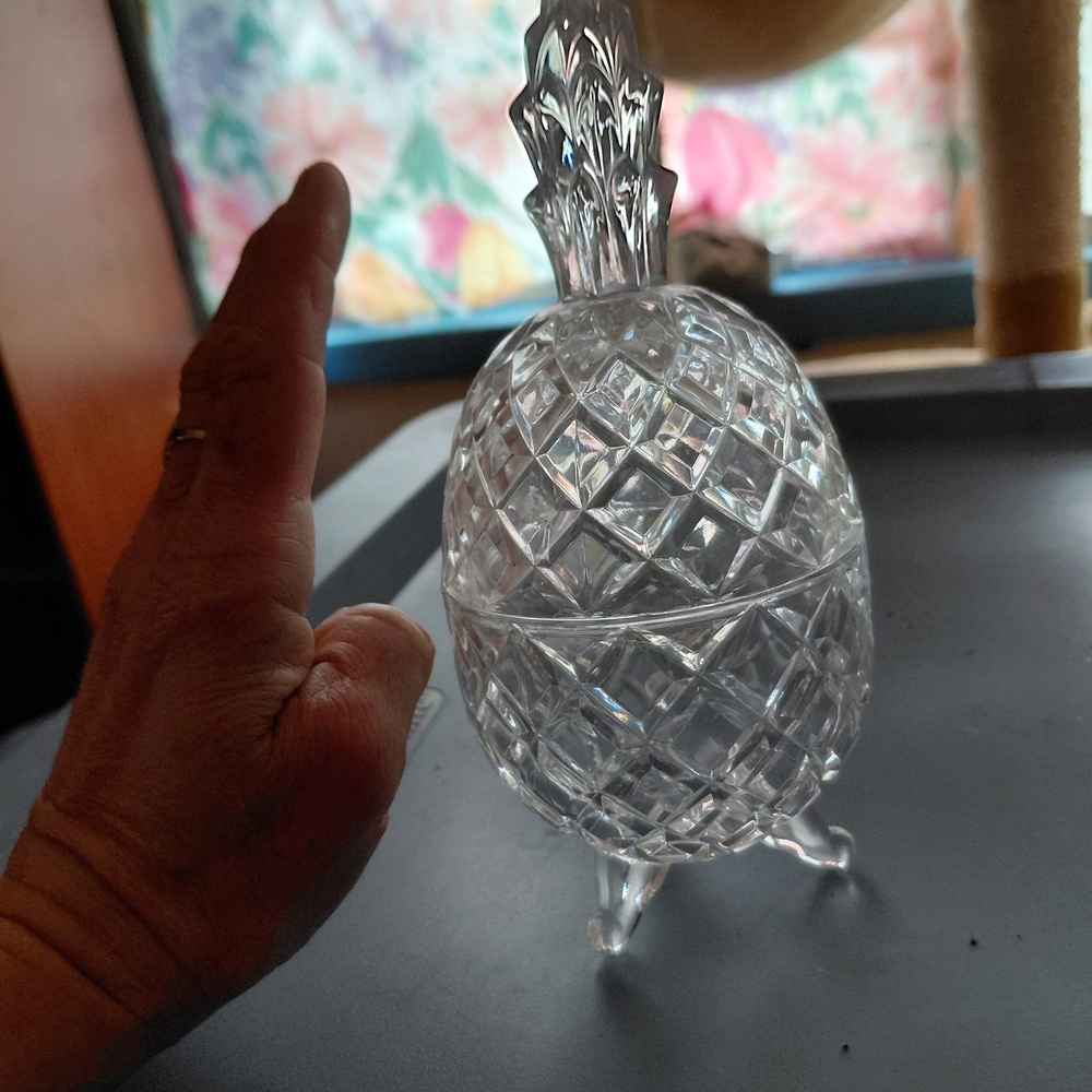 Crystal Pineapple Decorative Piece Holds Candy Are Trinkets